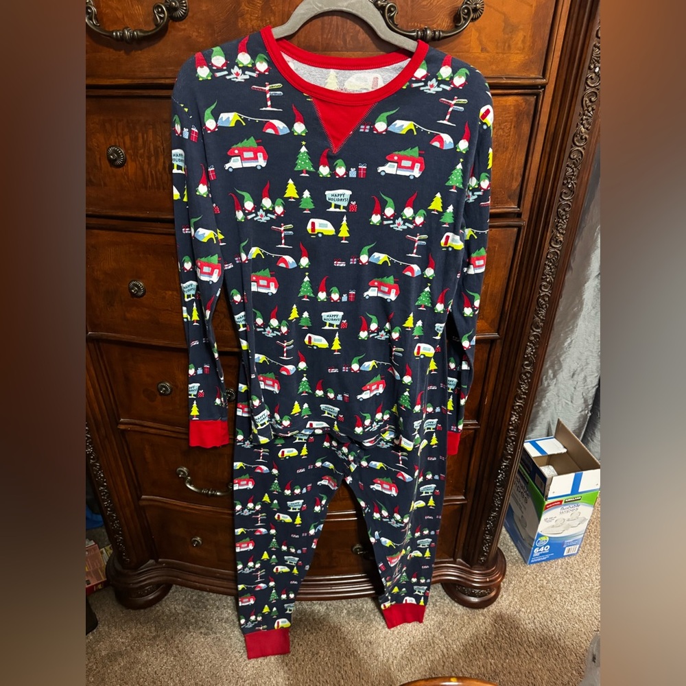 Holiday Time Small Mens Pajama Set - Navy with Red Trim